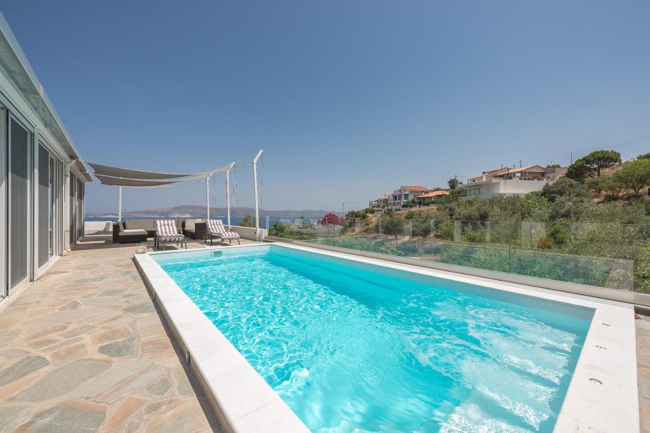 Villa Luna Private Heated Hydro Pool Bbq Beach 4Min Agia Marina Mikrolimanou Kültér fotó
