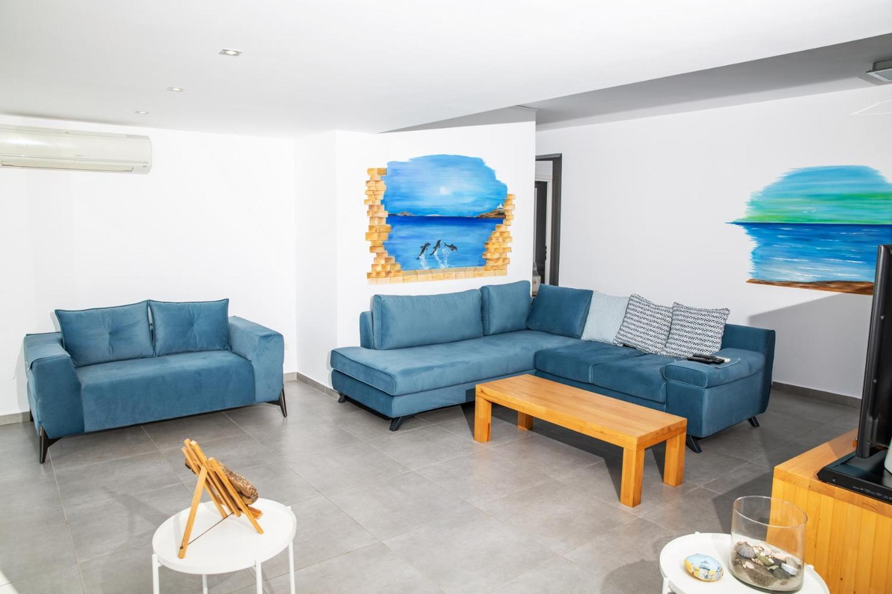 Villa Luna Private Heated Hydro Pool Bbq Beach 4Min Agia Marina Mikrolimanou Kültér fotó